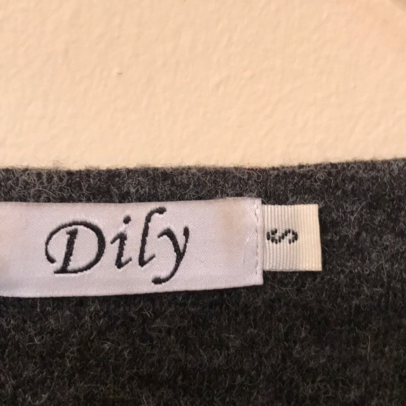 Dily Dress - Picture 4 of 6